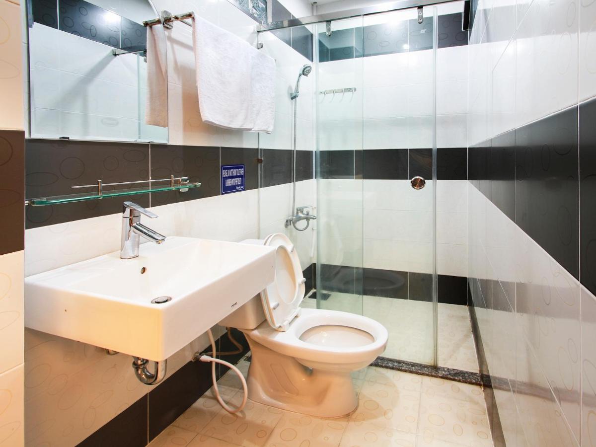 Home Away Home Hostel Хошимин Экстерьер фото