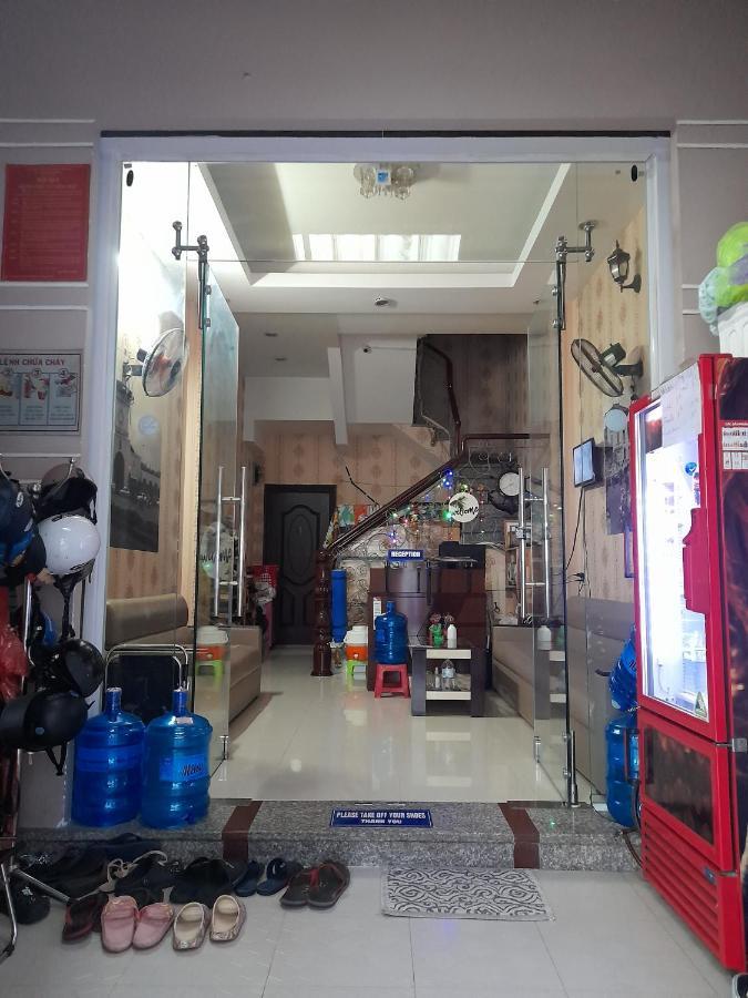 Home Away Home Hostel Хошимин Экстерьер фото