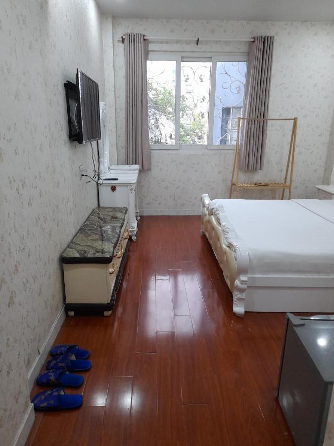 Home Away Home Hostel Хошимин Экстерьер фото